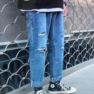 jeans box ☛it's almost  as new ●▂●